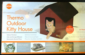 K&H Pet Products Original Outdoor Heated Kitty House Cat Shelter 19 X 22 X 17...