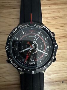 Timex Men's Intelligent Quartz Watch/Compass. Very Good Condition.