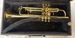 King 601 USA Trumpet with Case
