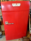 Vintage Hotpoint refrigerator Super Stor, Antique!  Worked when last used, READ