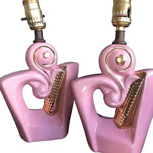 VINTAGE PAIR OF MID CENTURY MODERN PINK & GOLD CERAMIC TABLE LAMPS Circa 1940’s