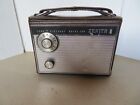 Zenith Royal 705 Long Distance Transistor Radio Works