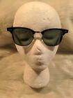 Vintage BAUSCH & LOMB RAY-BAN Clubmaster Sunglasses * Black + Gold * W0365