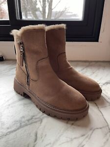 Womens Short Winter Boots- Camel Size 9.5 | $50 OBO