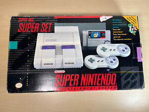 Super Nintendo SNES Game Console System Two Controller Set In Box