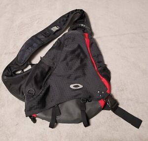 Oakley Backpack Software Sandbag Shoulder Sling Crossbody Pack, BLACK/RED, READ!