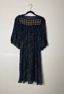 Vintage dress gypsy boho black gold flutter sleeve crepe EUC