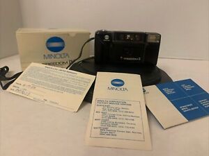 Vintage Minolta Freedom II 35mm Film Camera Auto Focus Flash And Shutter Works