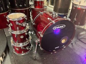 Mapex 4 Piece drum set/holders