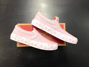 Super Cute Vans Pink and White with Polka Dots  Kids Size 4 Brand New in Box!