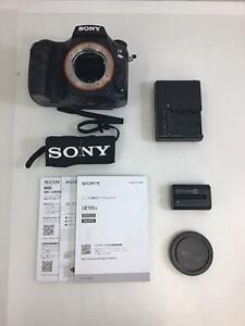 SONY ILCA-99M2 a99II Digital Site SLR Camera Body Excellent Condition w/ Manual