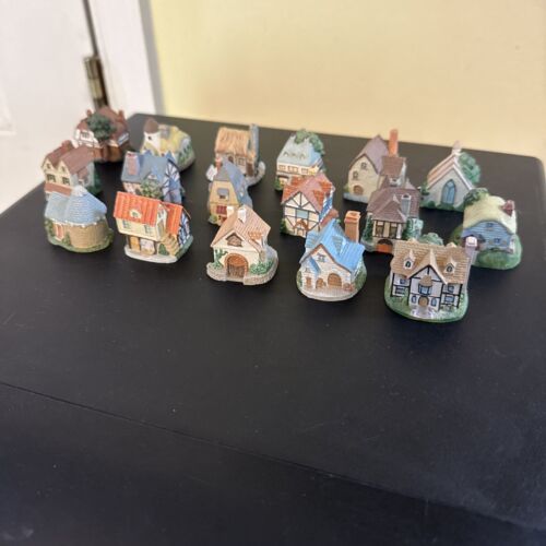 Lenox English Country Cottage Thimble Princeton Gallery- lot of 17 cottages