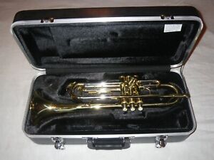 BLESSING BTR-1287 STUDENT Bb TRUMPET + CASE, MOUTHPIECE - NEW IN BOX!