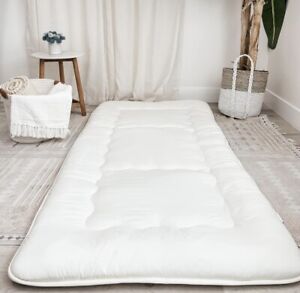 Japanese Futon Mattress Foldable Roll Up Tatami Sleeping Pad Bed Full Size White