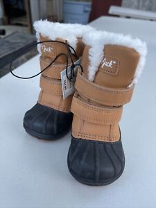 Cat & Jack Kids Size 5 Brown Snow Boots New W/ Tag