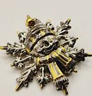 Vintage BEST Christmas Brooch Snowman SNOWFLAKE Gold Silver Two Tone Pin PENDANT