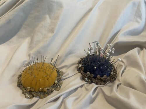 New Listing2 RARE Vnt Gresco Metal and Velvet pin cushion w/ Metal Hibiscus Flowers boarder