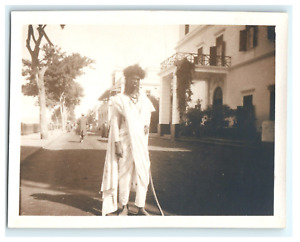 New Listingc 1913 Black Man White Shawl Egypt Real Photo Snapshot Street View