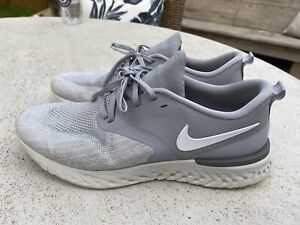 Nike Mens Epic React Flyknit Grey Running Shoes Sneakers Size 12