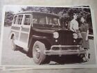 1946 WILLYS WAGON 11 X 17  PHOTO  PICTURE