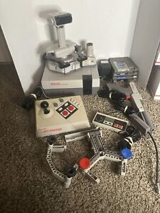 NES R.O.B. Rob the Robot Buddy W/ Nintendo Console Controllers Lot UNTESTED READ