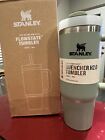 New ListingStanley The Quencher 30 oz H2.0 FlowState Tumbler - Bay Leaf Green