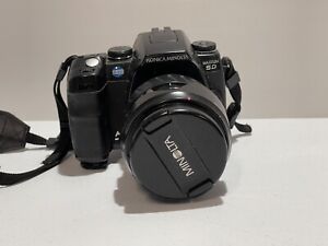 Konica Minolta MAXXUM 5D 6.1MP Digital SLR Camera