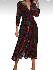 ASTR The Label Women’s Dress Velvet Size XS Red And Black Long Sleeve Midi