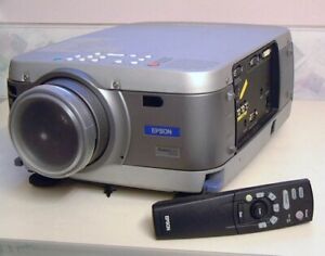 Epson 5600P Video projector w manual box and remote Home Theater  msrp $4200.