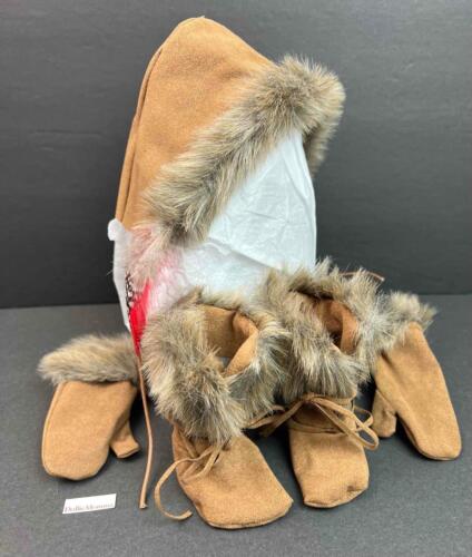 American Girl Kaya Winter Accessory Set~Fur Mocassins/Boots~Hood/Hat~Mittens EUC
