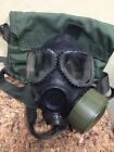 US Military M40 Gas Mask with Carry Bag Size Medium