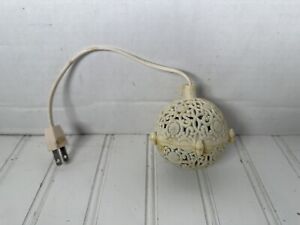 Vintage Electric Chirping Bird Ball Christmas Ornament Works BUT..