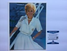 Mariette Hartley signed 8  x10  photo- Film & TV actress-Beckett Authenticated