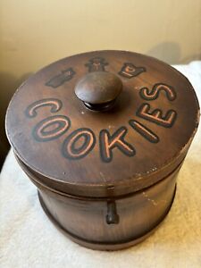 Mountaineers Wooden Cookie Barrel Bucket Rustic Primitive Folk Art 1 Peg Missing