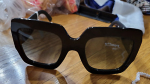 Gucci GG0102S Rectangular Square Sunglasses , 54 - 25 -145