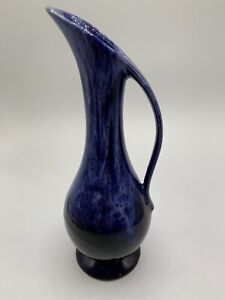 New ListingUSA Art Pottery Ewer Bud Vase Blue Drip Glaze Iridescent 8 1/2” Mid Century