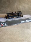 KATO N Scale 176-4354 Southern Pacific EMD NW2 Switcher Locomotive Rd#1315