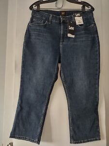 NEW Lee Women’s Size 14M Capri Jeans Stretch Mid Rise Dark Blue Denim
