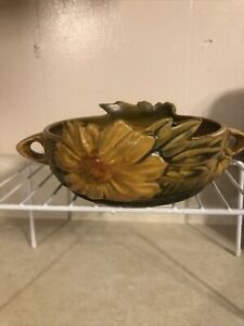 New Listing1940's Roseville Peony Bowl 428-6 Yellow Flower Arts & Crafts