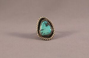 Old Pawn Navajo Sterling Silver  And Turquoise Ring  Size 8