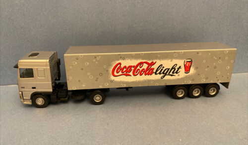 Lion Toys 1/50 Scale Model No.36 - DAF 95 XF 480 Truck & Trailer - Coca Cola