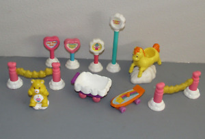 Care Bears Care-a-lot Castle House PLAYSET ACCESSORY LOT Signs Fence Horse