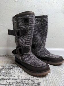 Sorel Chipako Buckles Womens Size 9.5 Rare Boots Brown Snow Winter Boho