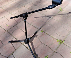 Jamstands Low-Profile Mic Stand with Boom and Shure mic clip Excellent condition