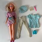 Vintage 1985 Hasbro Jem Doll + Clothes Shoes Comb Microphone Light Up