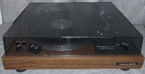 New ListingRealistic LAB-400 Precision Direct Drive Automatic Turntable