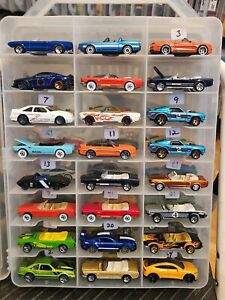 hot wheels & matchbox (case #206) FORD MUSTANGS 65 67 70 93 95 shelby