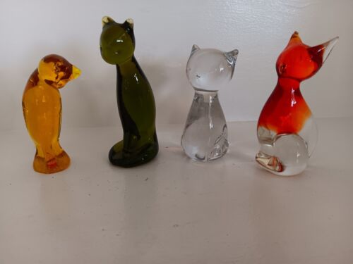 4 Murano Style Art Glass Cat Paperweight Figurines. 5