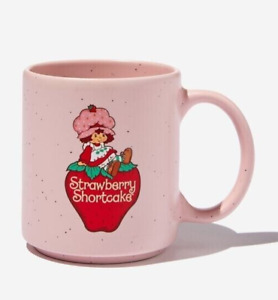 VINTAGE STYLE TYPO STONEWARE STRAWBERRY SHORTCAKE MUG CUP NEW {{SOLD OUT}}