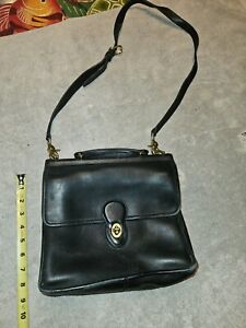 Vintage Coach Slim Handbag Glovetanned Leather Black Crossbody Shoulder Bag